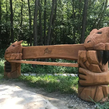 Kamenacka Myslivna * Moravany (Hodonin)