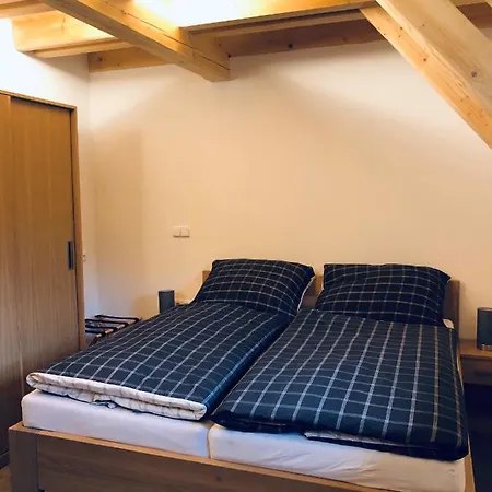 Kameňácká Myslivna Moravany (Hodonin)