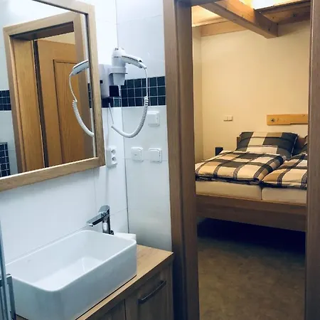 Guest house Kamenacka Myslivna Moravany (Hodonin)