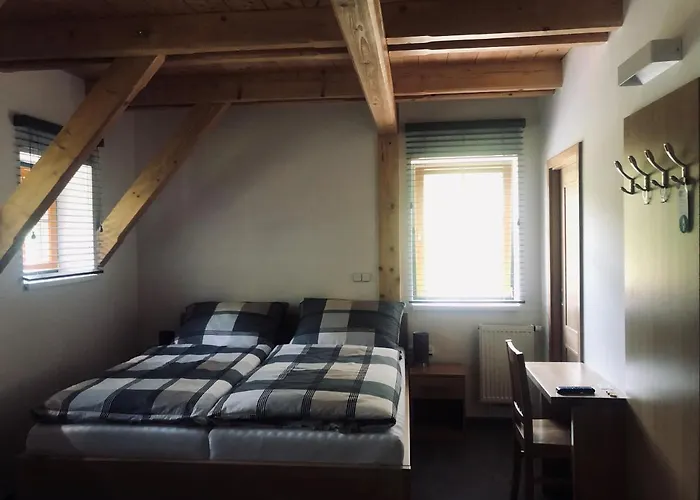 Kamenacka Myslivna Gæstehus 3*