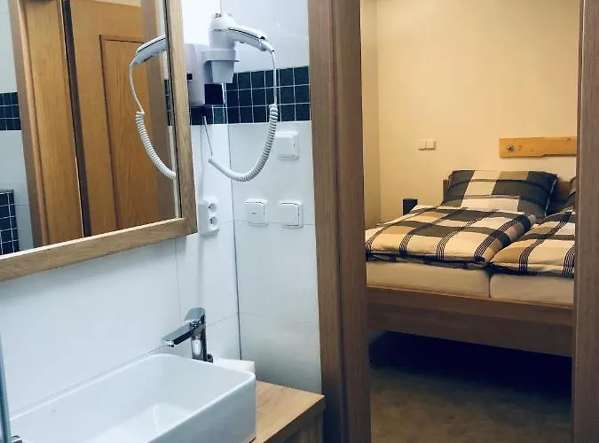 Gæstehus Kamenacka Myslivna Moravany (Hodonin)